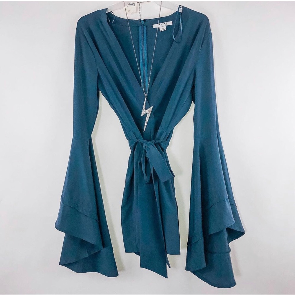 The Allie Romper with pockets. ✨